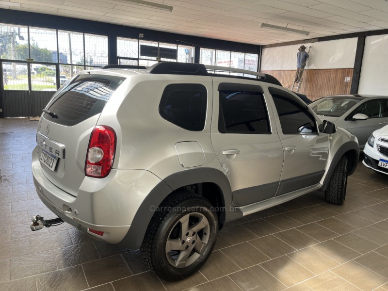 DUSTER 1.6 DYNAMIQUE 4X2 16V FLEX 4P MANUAL - 2013 - CAXIAS DO SUL