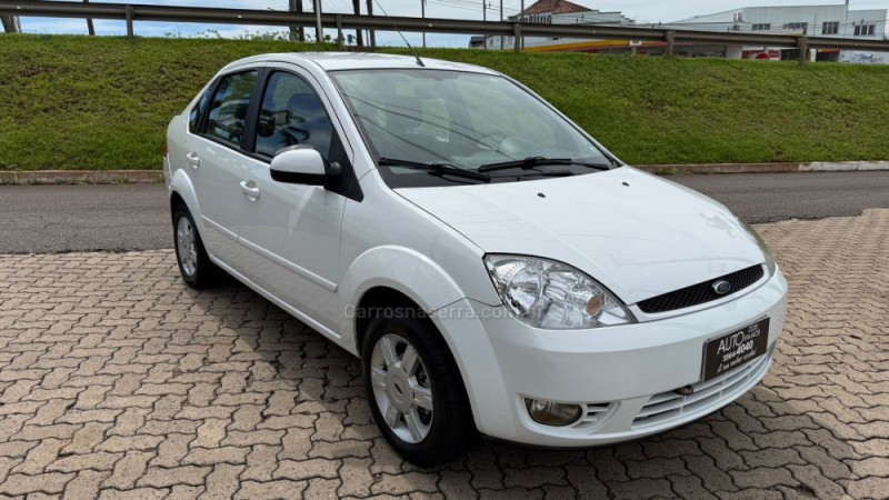 fiesta 1.6 rocam sedan 8v flex 4p manual 2006 dois irmaos