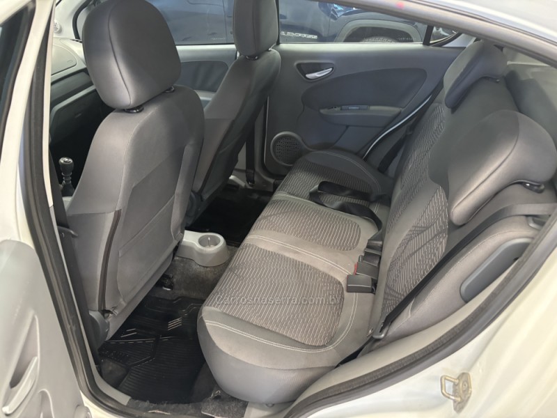 PALIO 1.0 MPI ATTRACTIVE 8V FLEX 4P MANUAL - 2014 - BENTO GONçALVES