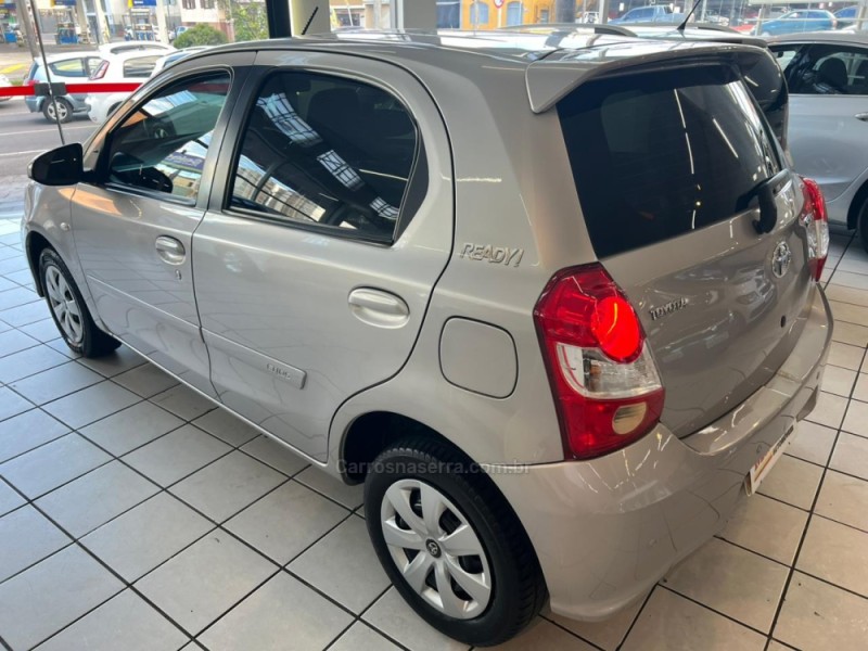 ETIOS 1.5 READY 16V FLEX 4P AUTOMÁTICO - 2018 - CAXIAS DO SUL