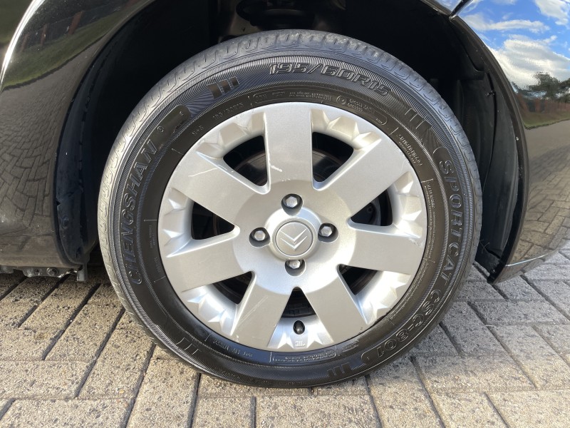 C3 1.4 I EXCLUSIVE 8V FLEX 4P MANUAL - 2012 - CAXIAS DO SUL