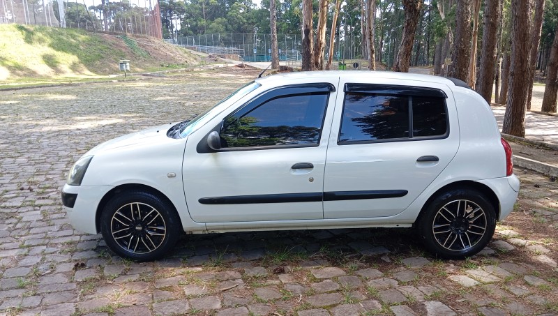 CLIO 1.0 AUTHENTIQUE 16V GASOLINA 4P MANUAL - 2003 - CAXIAS DO SUL