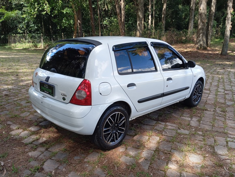 CLIO 1.0 AUTHENTIQUE 16V GASOLINA 4P MANUAL - 2003 - CAXIAS DO SUL