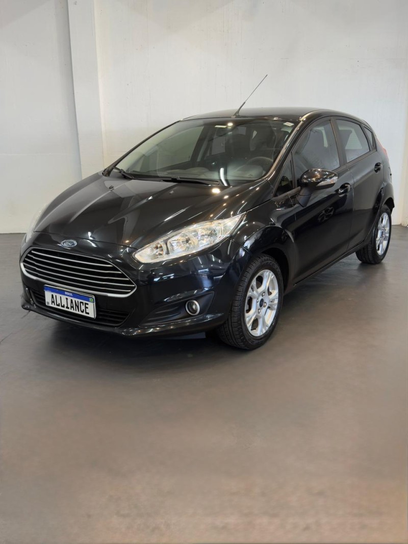 fiesta 1.6 se hatch 16v flex 4p automatico 2014 caxias do sul