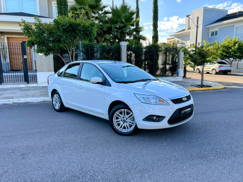 FOCUS 2.0 GLX SEDAN 16V GASOLINA 4P MANUAL - 2013 - BENTO GONçALVES