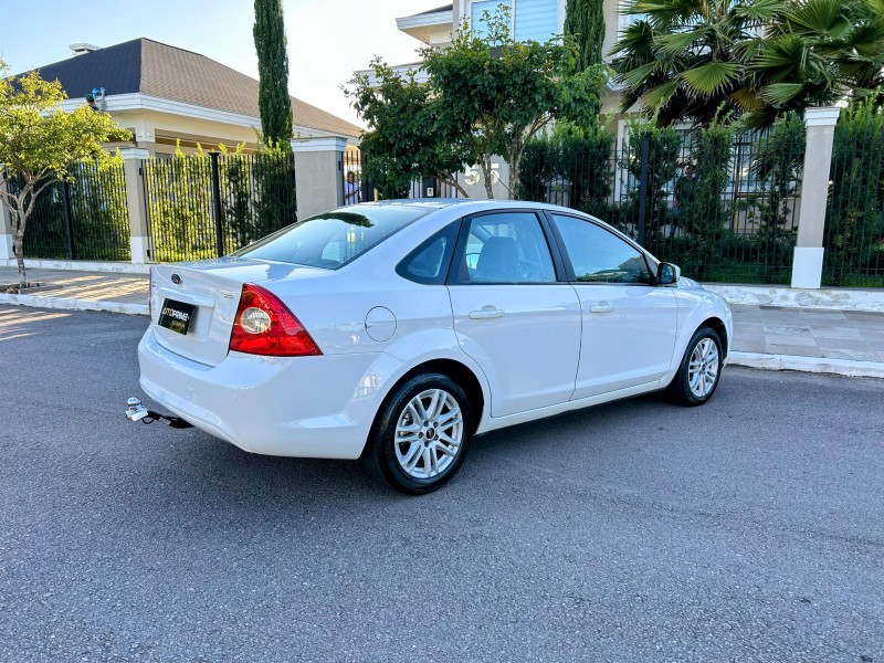 FOCUS 2.0 GLX SEDAN 16V GASOLINA 4P MANUAL - 2013 - BENTO GONçALVES
