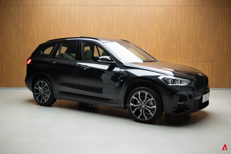 X1 2.0 SDRIVE20I M SPORT 16V TURBO 4P AUTOMÁTICO - 2022 - GARIBALDI