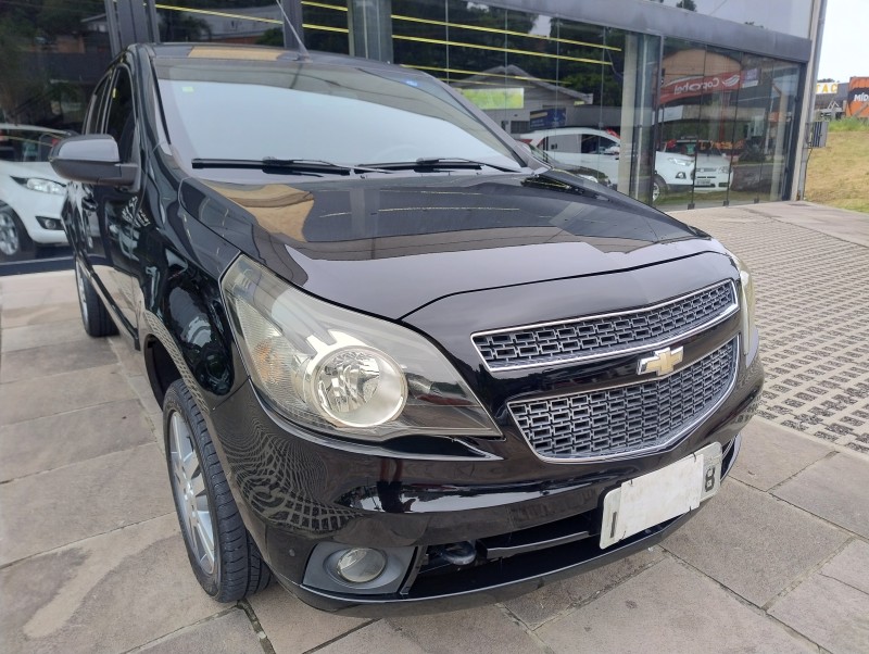 AGILE 1.4 MPFI LTZ 8V FLEX 4P MANUAL - 2013 - CAXIAS DO SUL