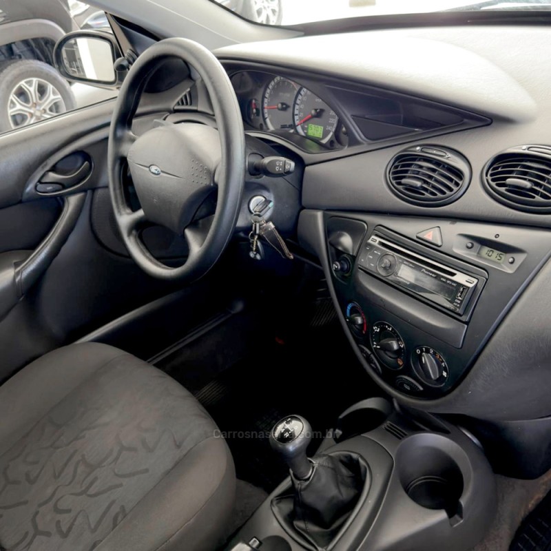 FOCUS 1.6 8V FLEX 4P MANUAL - 2009 - FLORES DA CUNHA