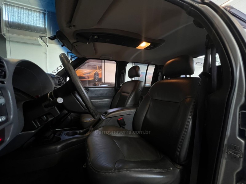 S10 2.4 MPFI EXECUTIVE 4X2 CD 8V FLEX 4P MANUAL - 2010 - CAMPO BOM