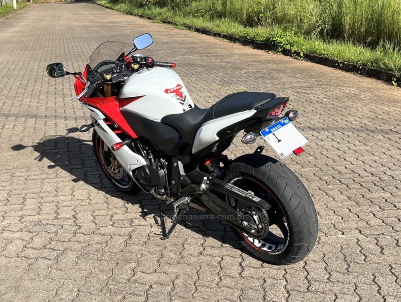 CBR 600F STANDARD - 2013 - NOVA BASSANO