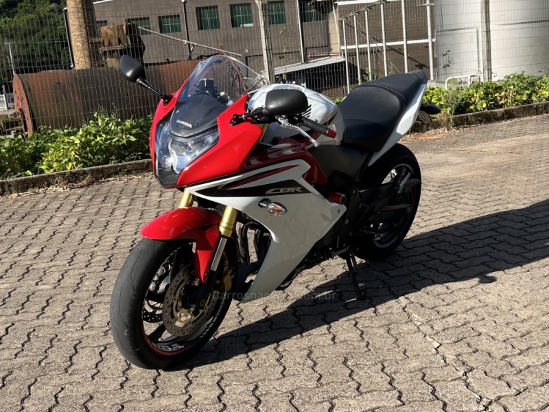 CBR 600F STANDARD - 2013 - NOVA BASSANO