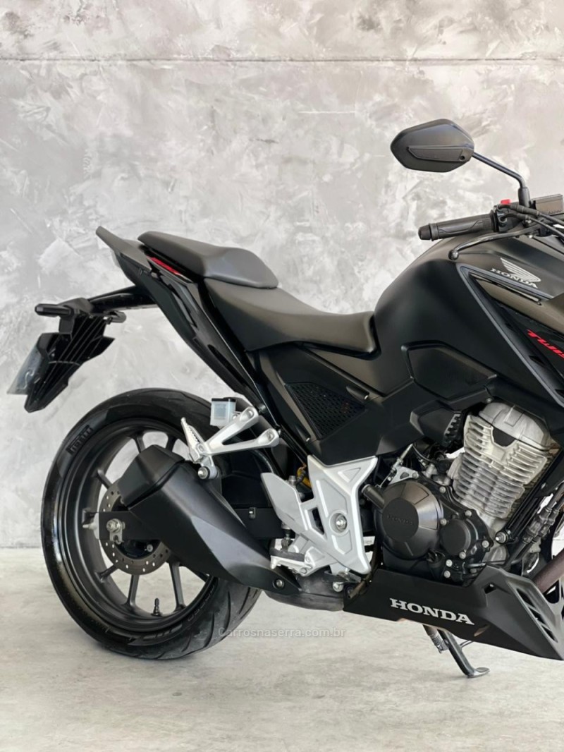 CB 300F TWISTER CBS - 2023 - ESTâNCIA VELHA