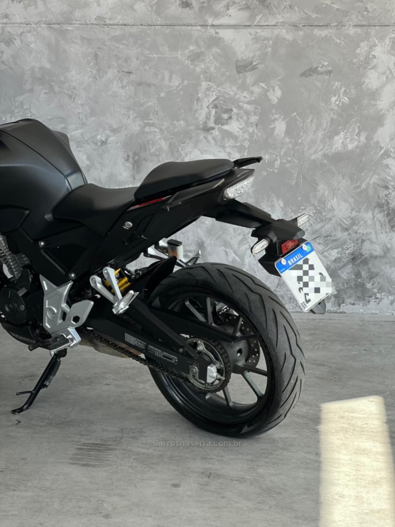 CB 300F TWISTER CBS - 2023 - ESTâNCIA VELHA