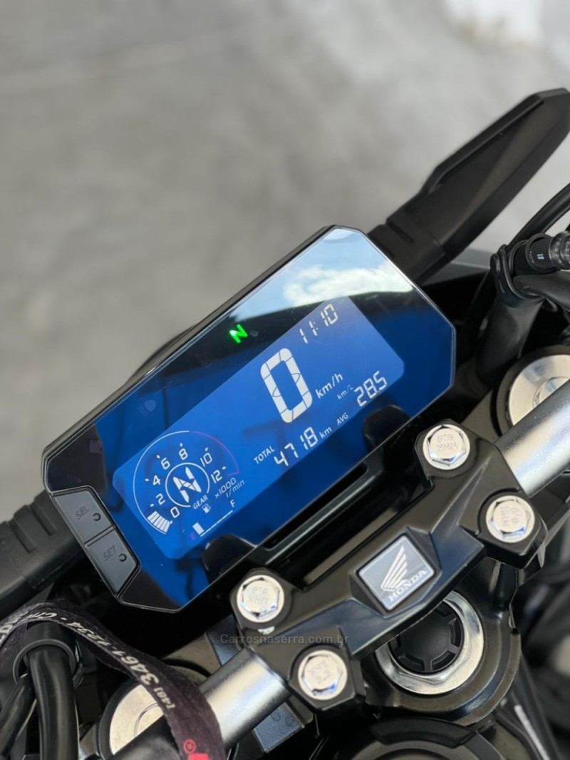 CB 300F TWISTER CBS - 2023 - ESTâNCIA VELHA