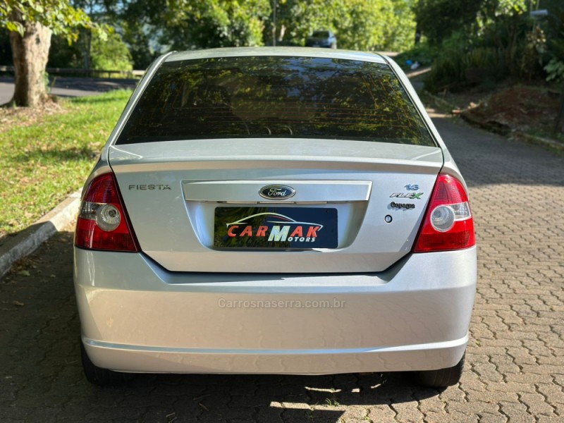 FIESTA 1.6 ROCAM SE SEDAN 8V FLEX 4P MANUAL - 2008 - DOIS IRMãOS