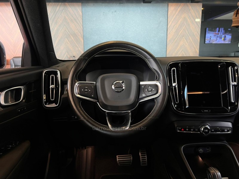 XC 40 1.5 T5 HÍBRIDO R-DESIGN FWD - 2021 - CAMPO BOM