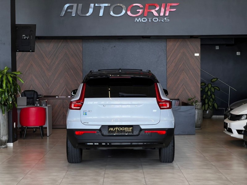 XC 40 1.5 T5 HÍBRIDO R-DESIGN FWD - 2021 - CAMPO BOM