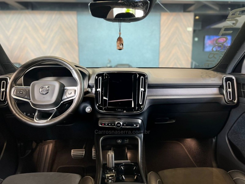 XC 40 1.5 T5 HÍBRIDO R-DESIGN FWD - 2021 - CAMPO BOM