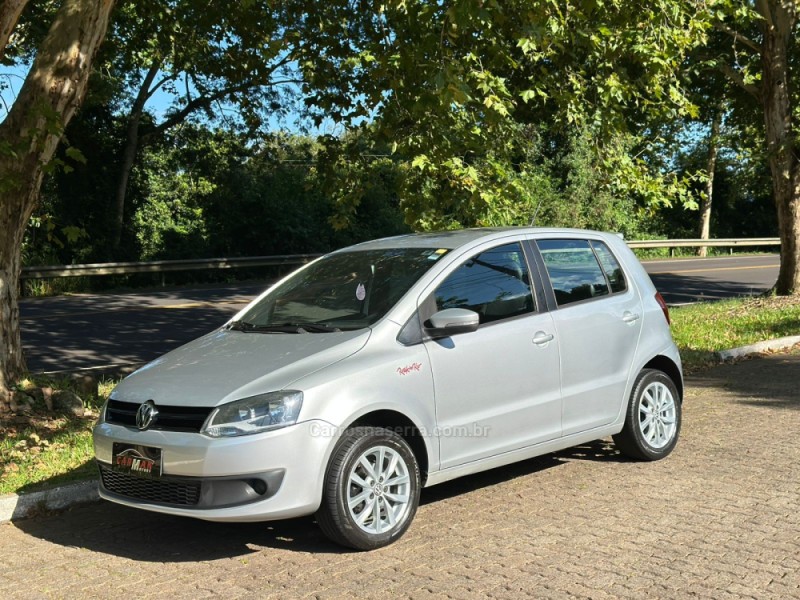 FOX 1.6 MI ROCK IN RIO 8V FLEX 4P MANUAL - 2014 - DOIS IRMãOS