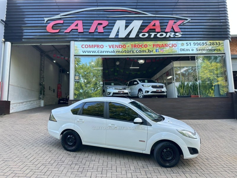 fiesta 1.6 mpi sedan 8v flex 4p manual 2013 dois irmaos