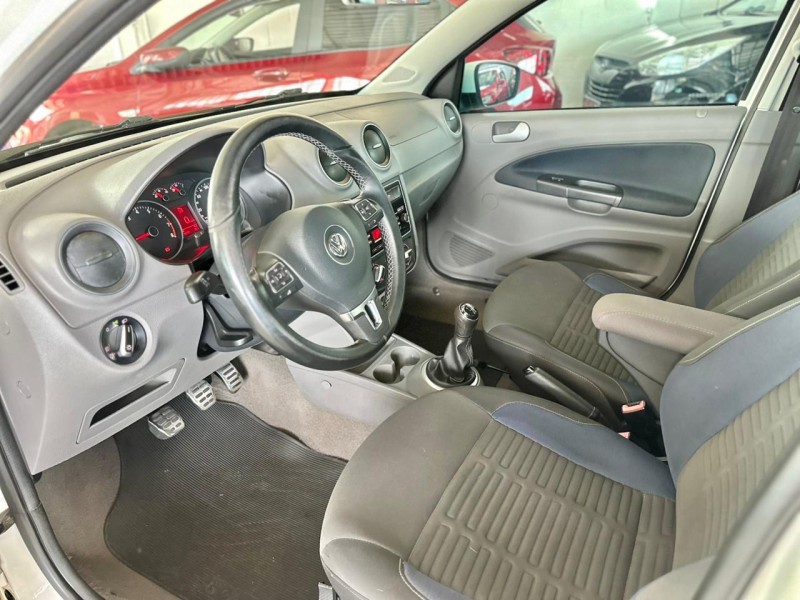 GOL 1.6 MI HIGHLINE 8V FLEX 4P MANUAL - 2015 - CAXIAS DO SUL