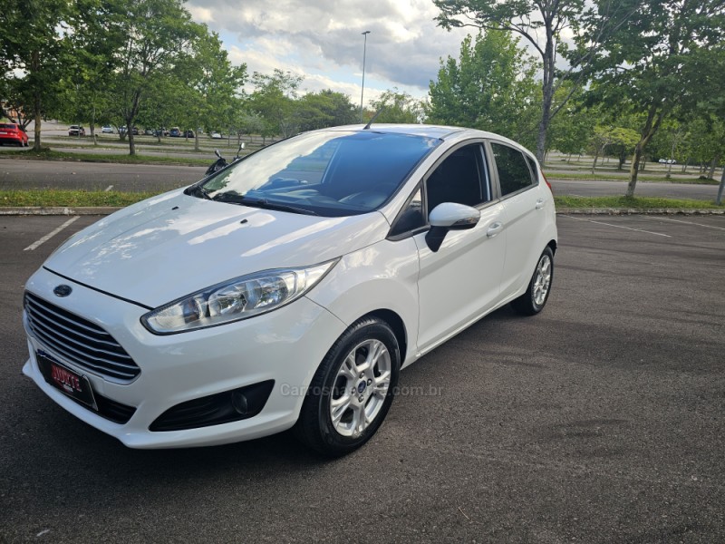 FIESTA 1.6 SE HATCH 16V FLEX 4P MANUAL - 2015 - BENTO GONçALVES