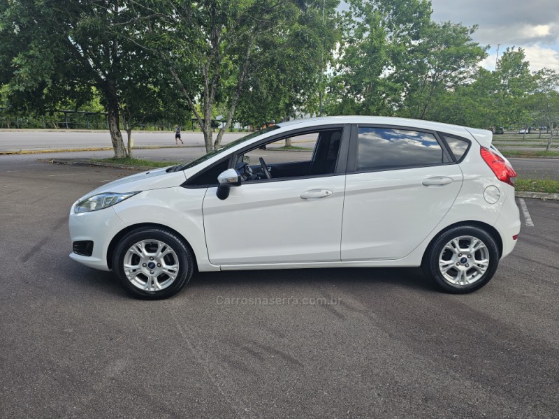 FIESTA 1.6 SE HATCH 16V FLEX 4P MANUAL - 2015 - BENTO GONçALVES