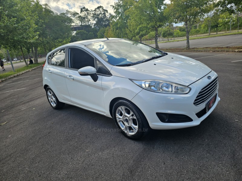 fiesta 1.6 se hatch 16v flex 4p manual 2015 bento goncalves