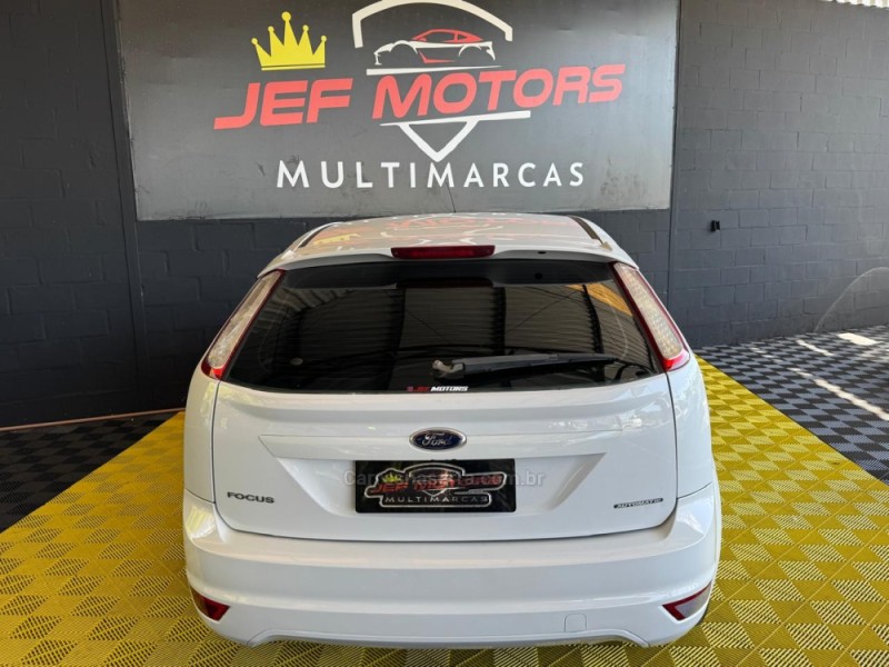 FOCUS 2.0 FC 16V FLEX 4P AUTOMÁTICO - 2013 - CAXIAS DO SUL
