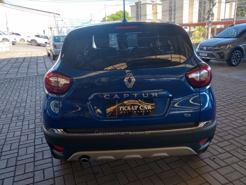 CAPTUR 1.3 INTENSE TURBO 16V FLEX 5P AUTOMÁTICO - 2022 - CAXIAS DO SUL