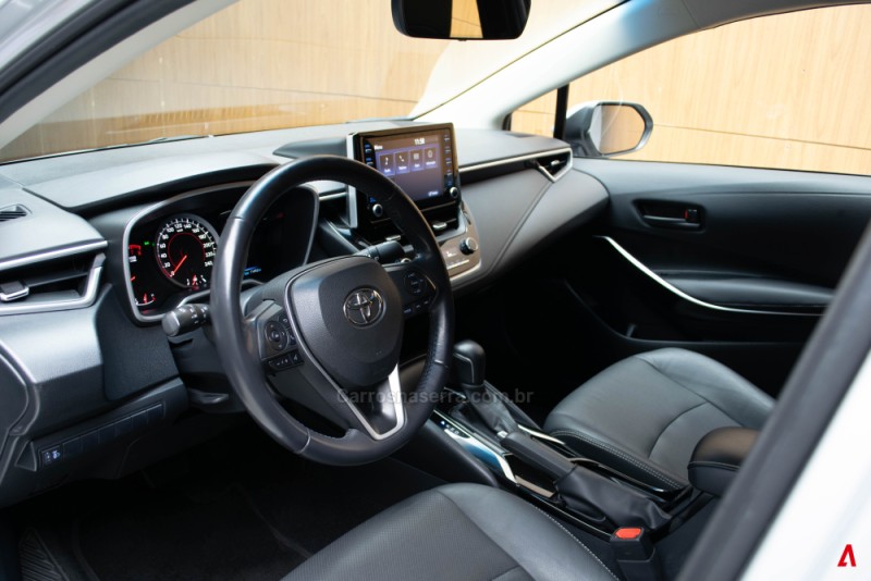 COROLLA 2.0 XEI 16V FLEX 4P AUTOMÁTICO - 2020 - GARIBALDI