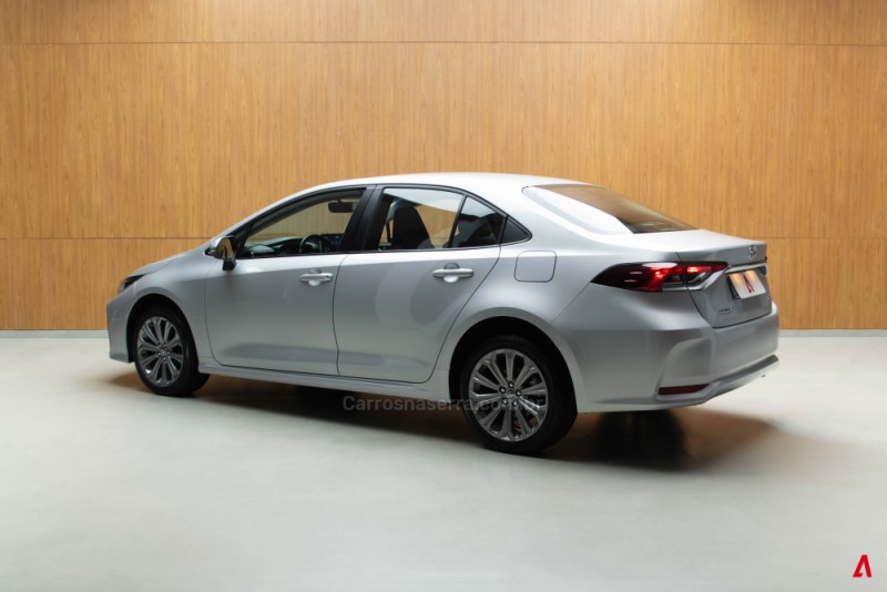 COROLLA 2.0 XEI 16V FLEX 4P AUTOMÁTICO - 2020 - GARIBALDI