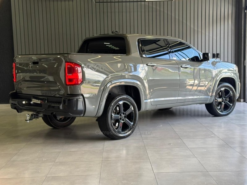 RAMPAGE 2.0 HURRICANE R/T 4 4X4 TURBO GASOLINA 4P AUTOMÁTICO - 2024 - DOIS IRMãOS
