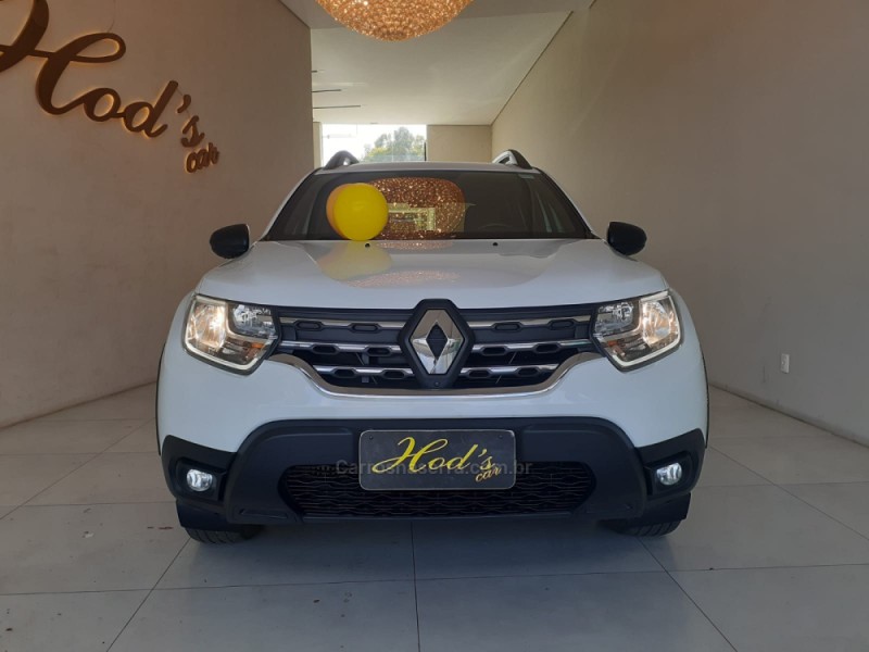 DUSTER 1.3 TCE ICONIC PLUS FLEX 4P AUTOMÁTICA - 2023 - CANELA