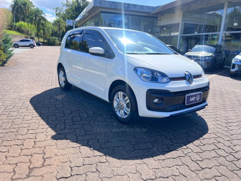 UP 1.0 TSI MOVE UP 12V FLEX 4P MANUAL - 2018 - NOVA PETRóPOLIS