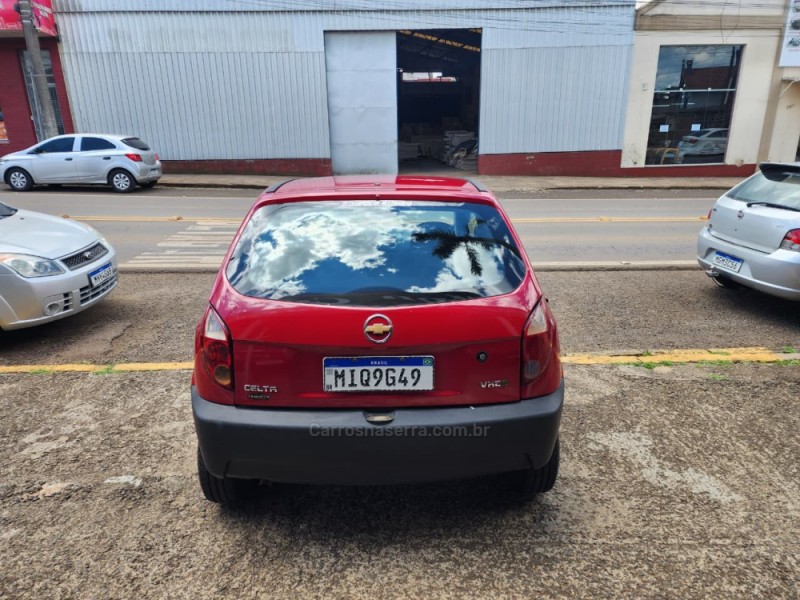 CELTA 1.0 MPFI LIFE 8V FLEX 2P MANUAL - 2011 - VACARIA