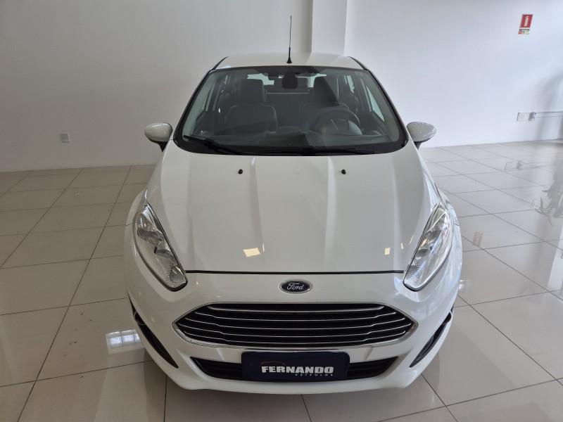 FIESTA 1.6 TITANIUM HATCH 16V FLEX 4P AUTOMÁTICO - 2015 - BENTO GONçALVES