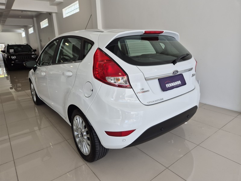 FIESTA 1.6 TITANIUM HATCH 16V FLEX 4P AUTOMÁTICO - 2015 - BENTO GONçALVES