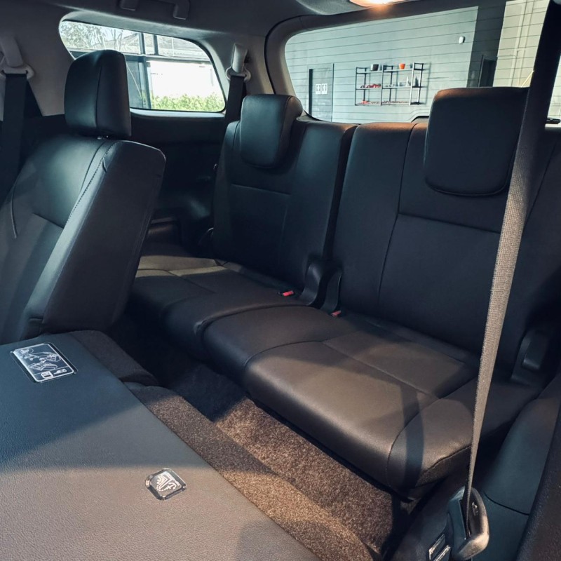 HILUX SW4 2.8 4X4 SRX PLATINUM TURBO 7 LUGARES DIESEL 4P AUTOMÁTICO - 2024 - CAXIAS DO SUL