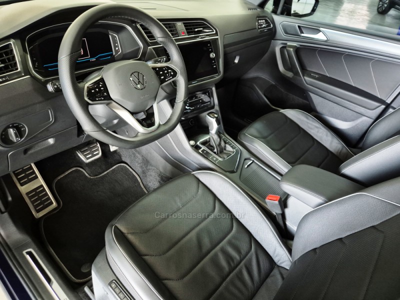 TIGUAN 2.0 ALLSPACE R-LINE 300 TSI GASOLINA 4P AUTOMÁTICO - 2024 - CAXIAS DO SUL