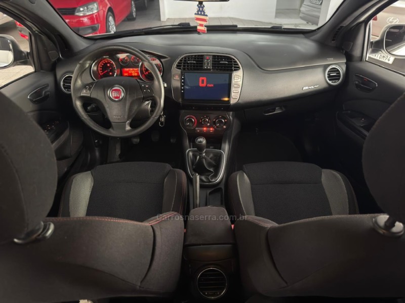 BRAVO 1.8 SPORTING 16V FLEX 4P MANUAL - 2014 - NOVO HAMBURGO