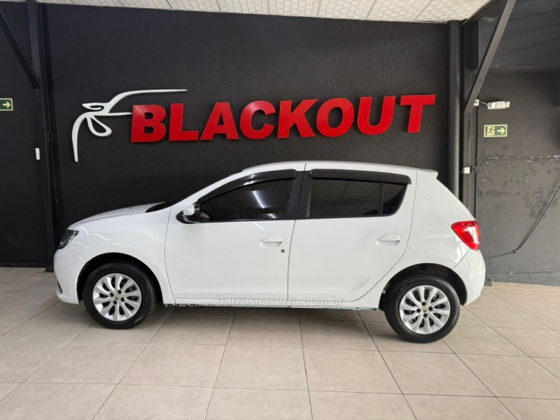 SANDERO  - 2018 - CAMPO BOM