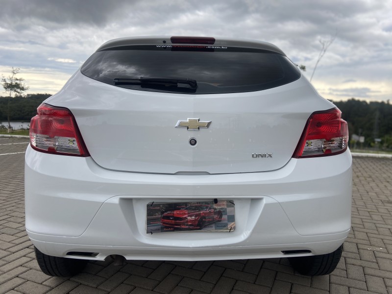 ONIX 1.0 MPFI LS 8V FLEX 4P MANUAL - 2014 - CAXIAS DO SUL