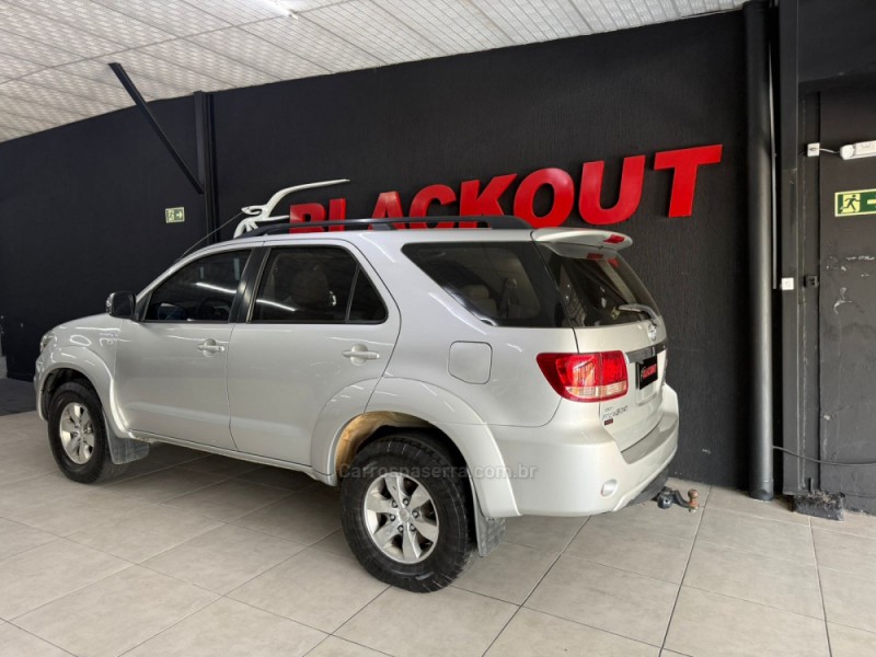 HILUX SW4 3.0 SR 4X4 16V TURBO INTERCOOLER DIESEL 4P AUTOMÁTICO - 2008 - CAMPO BOM