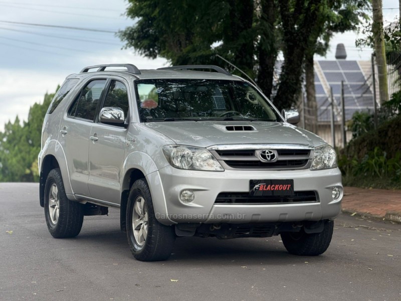 HILUX SW4 3.0 SR 4X4 16V TURBO INTERCOOLER DIESEL 4P AUTOMÁTICO - 2008 - CAMPO BOM