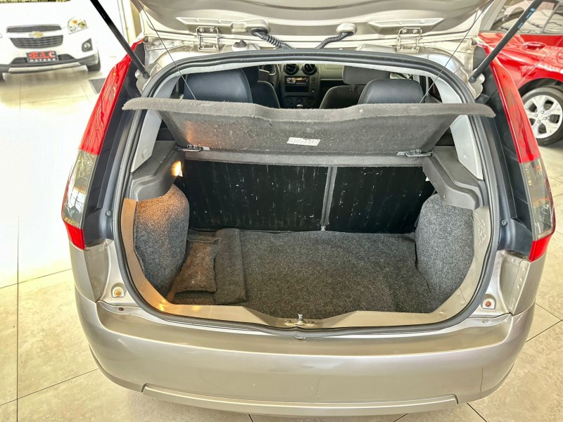 FIESTA 1.0 MPI HATCH 8V FLEX 4P MANUAL - 2011 - CAXIAS DO SUL