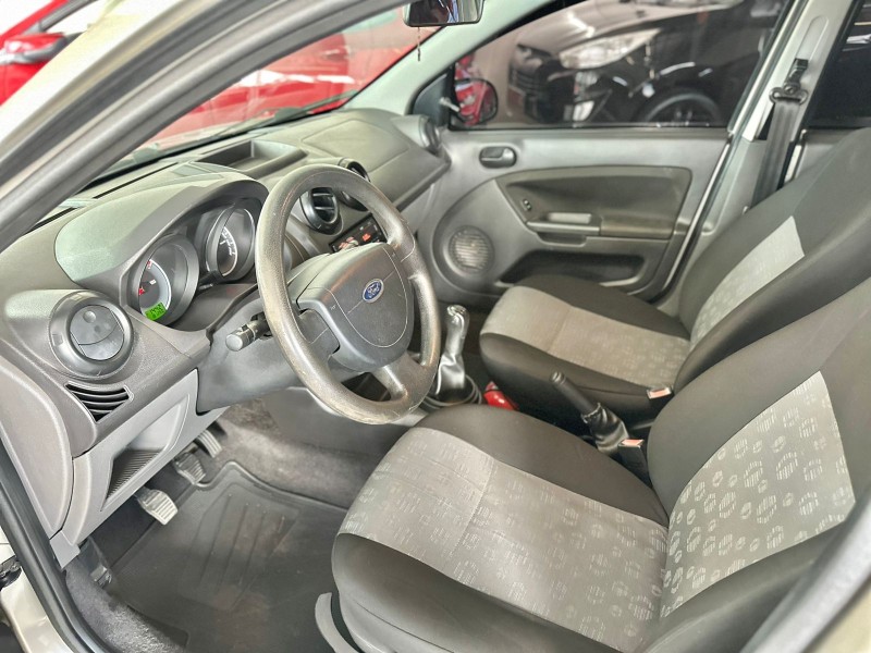 FIESTA 1.0 MPI HATCH 8V FLEX 4P MANUAL - 2011 - CAXIAS DO SUL