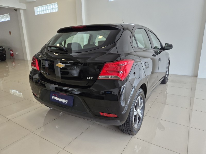 ONIX 1.4 MPFI LTZ 8V FLEX 4P AUTOMÁTICO - 2019 - BENTO GONçALVES