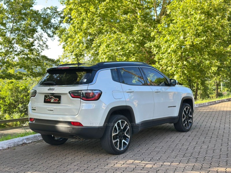 COMPASS 2.0 16V DIESEL LIMITED 4X4 AUTOMÁTICO - 2019 - DOIS IRMãOS